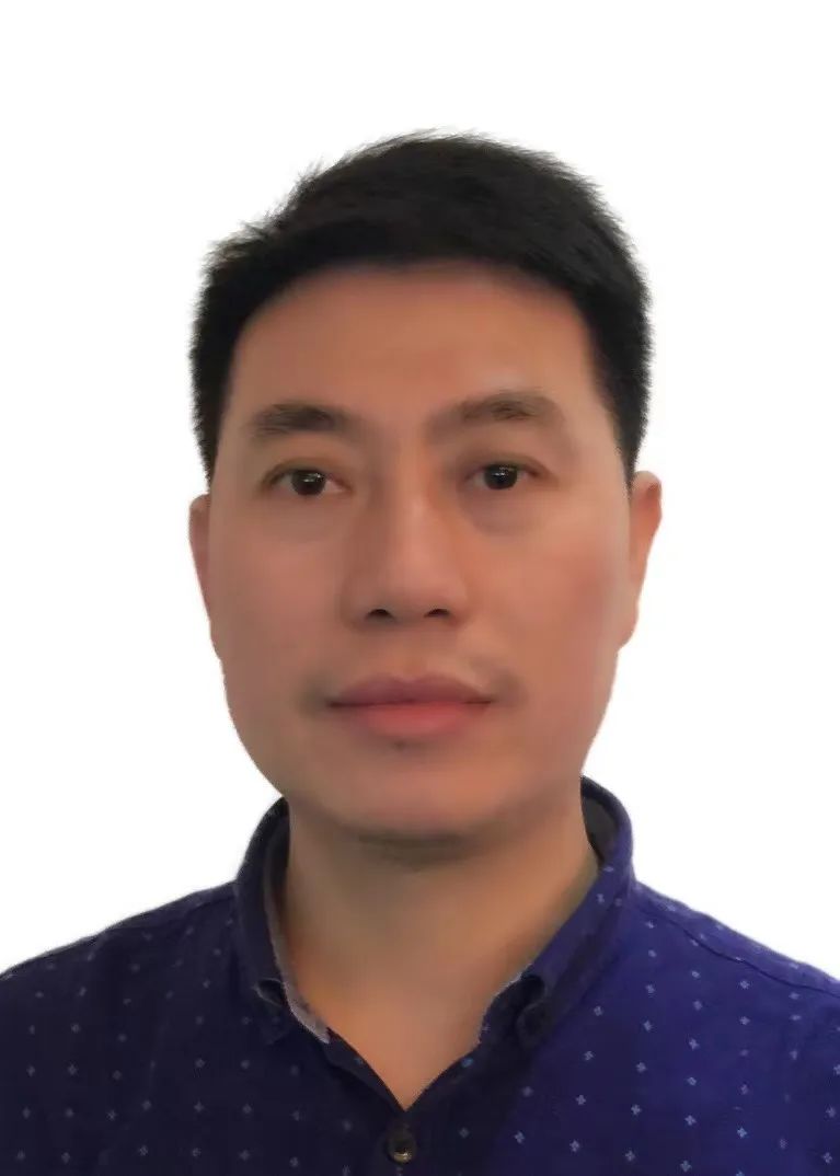 谢海荣.jpg 谢海荣.jpg